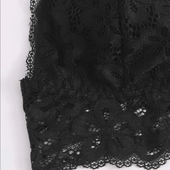 BLACK FLORAL LACE HALTER BRALETTE - Picture 5 of 7